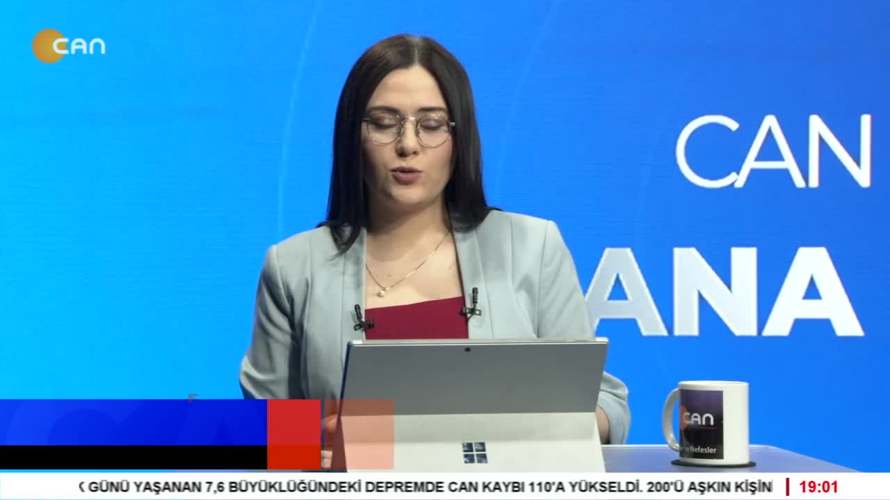 – Alevi Kürt Öğrenciye Yönelik Şiddet Ve Nefret Söylemi,
– Pariste Binler Yürüdü,
Kobane Davası’nda Tahliye Yok, 
Ezgi Özer ile Can Aktüel Ana Haber.