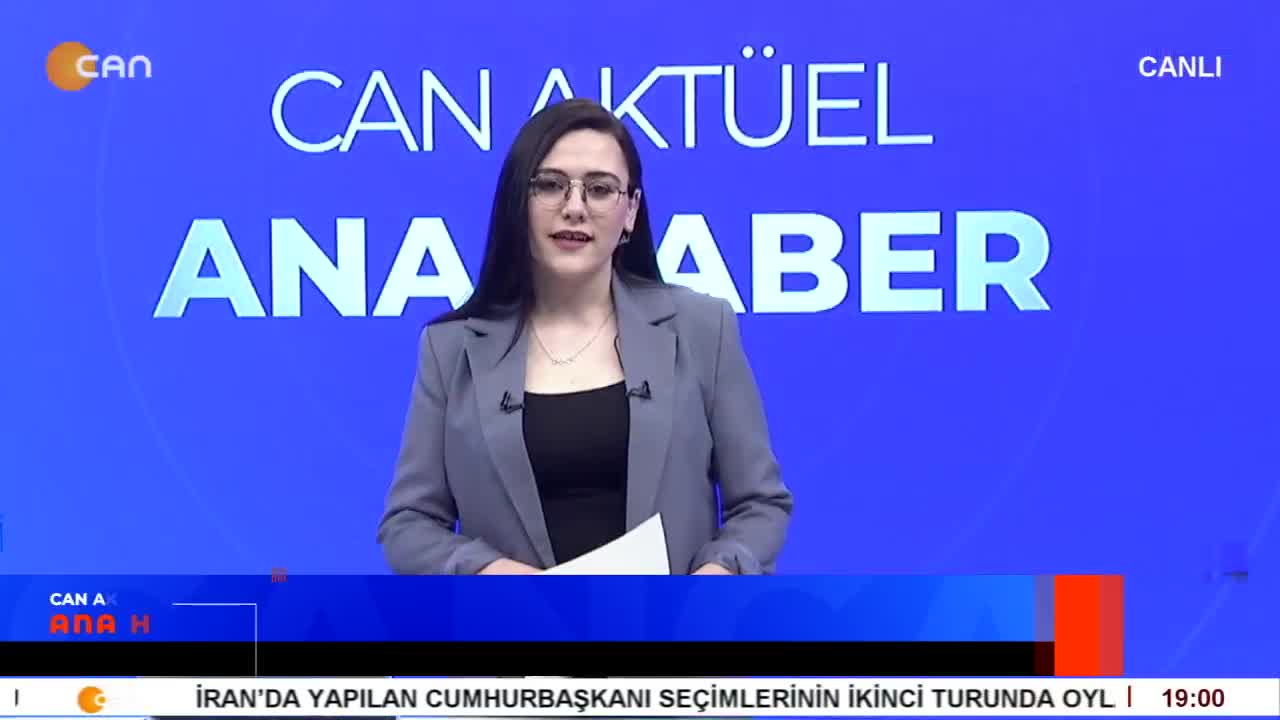 - Yass-ı Muharrem Bugün Başladı
- Urfa'da Madımak Anması : Acı Ve Öfkemiz Devam Ediyor
- Tayad'lı Ailelerden Ölüm Orucundaki Tutuklular İçin Basın Açıklaması
- Ezgi Özer İle Can Aktüel Ana Haber Bugünkü Konuk Derviş Cemal Ocağından Ana Cevahir Altınok - CANTV