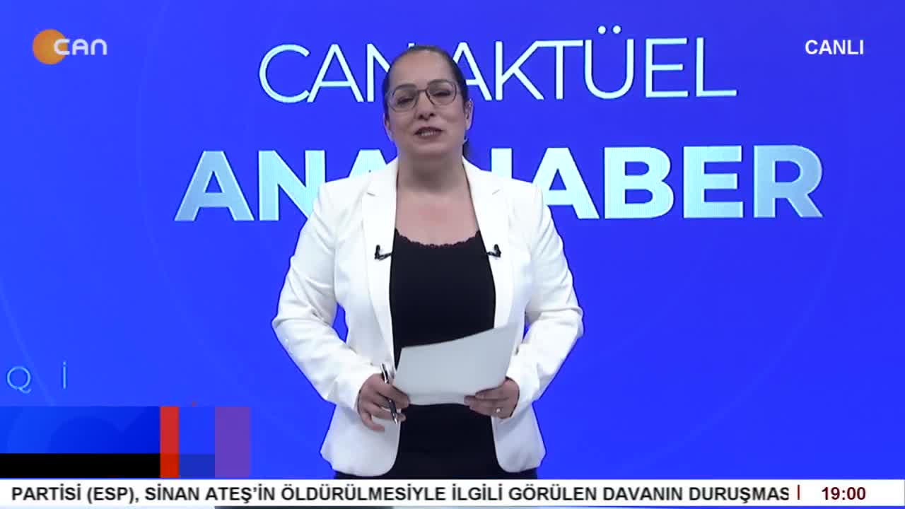 - DEM Parti Ve CHP'den Grup Toplantıları
- Amasya'da Alevi Mahallesinde İmzasız Dini Bildiri Dağıtıldı
- Dersim Tertelesi Tanığından ' Uyuyamıyorum, Her Şey Gözlerimin Önüne Geliyor '
- Serpil Çelik Mert İle Can Aktüel Ana Haber - CANTV