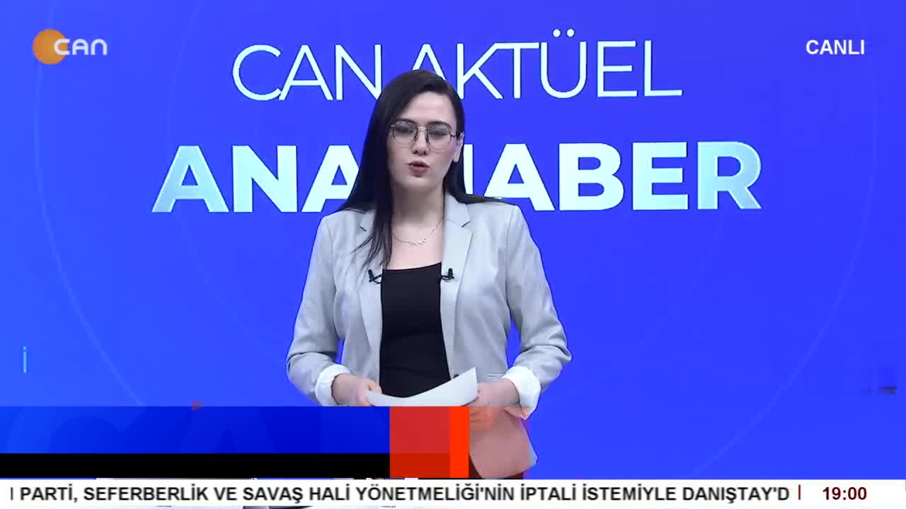 - Madımak Ve Başbağlar Katliamlarının Araştırılması AKP Ve MHP Oylarıyla Reddedildi
- Cumartesi Anneleri Hizbullah'ın Kaçırdığı Baba Ve Oğulun Akıbetini Sordu
- Muharrem Orucu Yas-ı Kerbela 7. Gününde
- Ezgi Özer İle Can Aktüel Ana Haber Bugünkü Konuk İkizköy Muhtarı Nejla Işık - CANTV