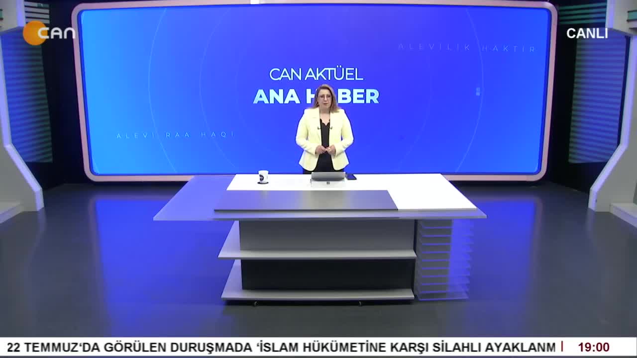 - Hozat'ta Festival Polis Bariyerlerinin Arkasında Başladı 
- 22. Munzur Festivali 2. Gününde Devam Ediyor 
- Van'da Kürtçe Uyarı Yazısını Silip Irkçı Yazılar Yazdılar 
- Akbelen'i Talan Eden Şirkete Takdir Belgesi Verildi 
- Elif Sonzamancı İle Can Aktüel Ana Haber - CANTV