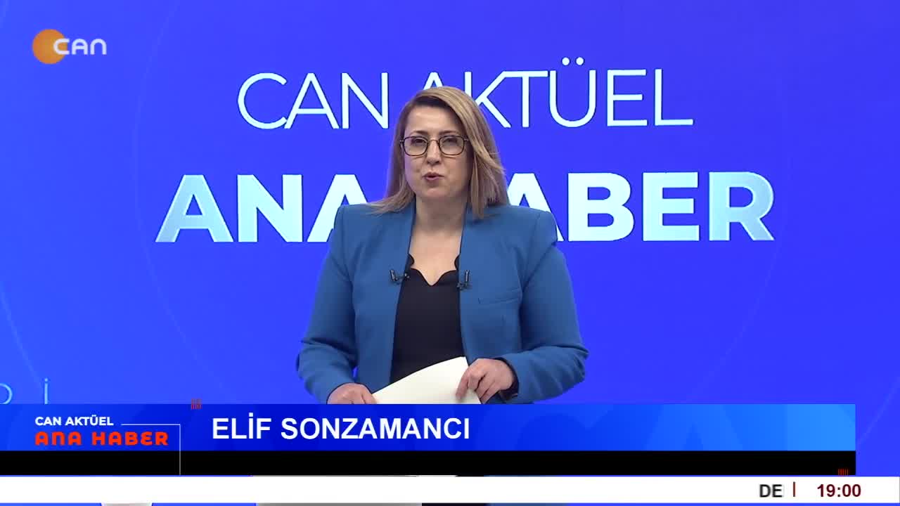 - Dersim'de Suriye Açıklaması
- Alevilerin Suriye'deki Saldırlara Tepkileri Sürüyor
- Aleviler Strasbourg'da Suriye'deki Alevi Katliamını Protesto Ediyor
- Elif Sonzamancı İle Can Aktüel Ana Haber AABK Eşit Başkanı Hüseyin Mat - CANTV