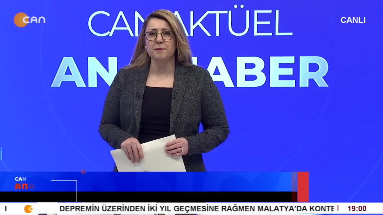 - 6 Şubat Depremlerinin Ardından 2 Yıl Geçti
- Tuncer Bakırhan Adıyaman'da Halk Buluşmasına Katıldı
- Malatya'da Depremzedelerin Arazilerine El Konuldu
- Elif Sonzamancı İle Can Aktüel Ana Haber Konuk Birleşik Taşımacılık Çalışanları Eski Şube Başkanı Hasan Akdemir - CANTV